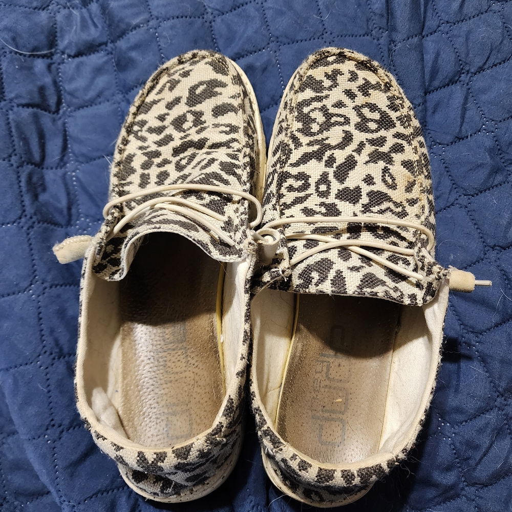 Hey Dude Leopard Print Women's Shoes Well Worn
